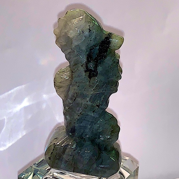 NATURAL LARVIKITE LABRADORITE SEA HORSE - Picture 7 of 8